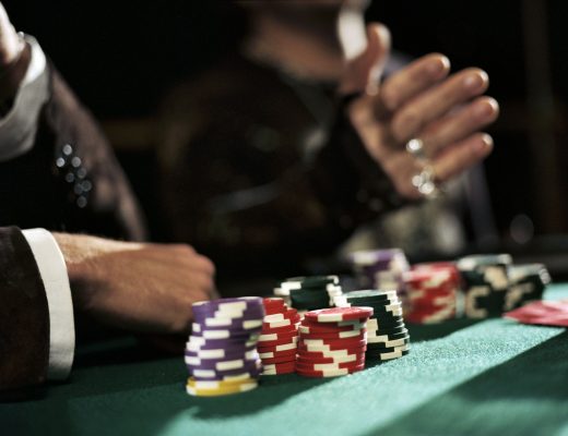 Play A Round Of Poker On Rajawaliqq